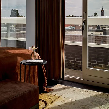 Sir Hotel, Part Of Sircle Collection