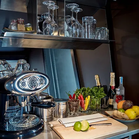 Sir Hotel, Part Of Sircle Collection